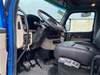 2025 Peterbilt 589