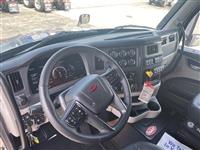 2024 Peterbilt 579