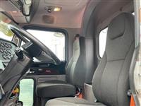 2022 Peterbilt 389