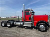 2022 Peterbilt 389