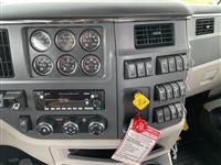 2025 Peterbilt 567