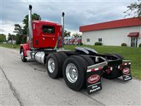 2025 Peterbilt 567