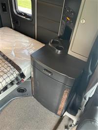 2025 Peterbilt 589