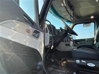 2025 Peterbilt 567