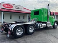 2025 Peterbilt 567