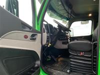 2025 Peterbilt 567