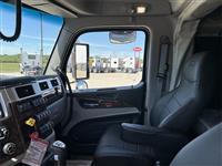 2025 Peterbilt 589