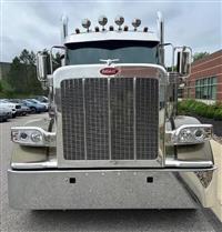 2025 Peterbilt 589