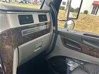 2025 Peterbilt 589