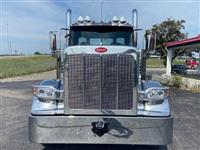 2025 Peterbilt 589