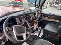 2025 Peterbilt 589