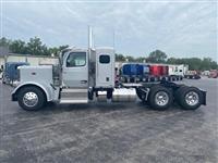 2025 Peterbilt 589