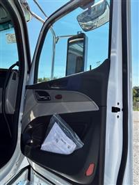 2025 Peterbilt 589