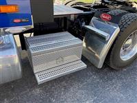 2025 Peterbilt 567