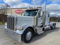 2025 Peterbilt 589