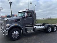 2025 Peterbilt 567