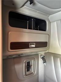 2024 Peterbilt 389
