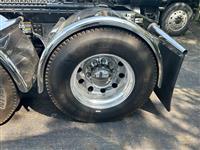 2024 Peterbilt 389