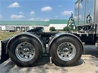 2024 Peterbilt 389
