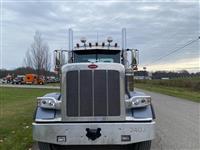 2024 Peterbilt 389