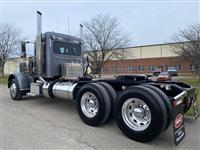 2024 Peterbilt 389