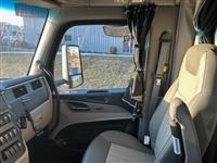 2024 Peterbilt 579