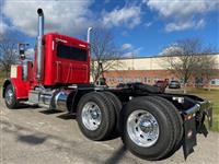 2023 Peterbilt 389