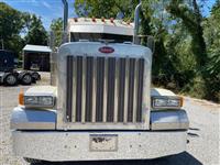 2004 Peterbilt 379