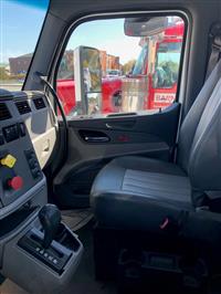 2015 Peterbilt 579