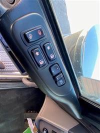 2023 Peterbilt 389