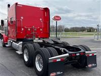 2022 Peterbilt 389