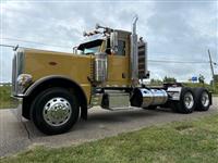 2022 Peterbilt 389
