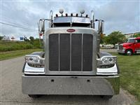 2022 Peterbilt 389