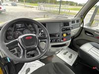 2021 Peterbilt 579