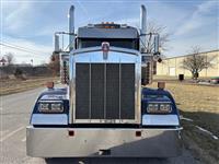 2021 Kenworth W900L