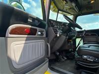 2020 Peterbilt 389