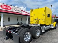 2020 Peterbilt 389