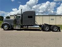 2019 Peterbilt 389