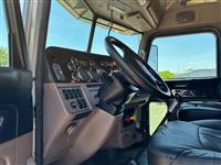 2019 Peterbilt 389