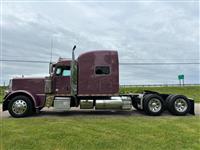 2019 Peterbilt 389