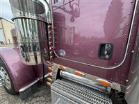 2019 Peterbilt 389