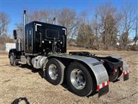 2022 Peterbilt 389