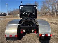 2022 Peterbilt 389