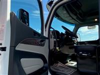 2025 Peterbilt 567