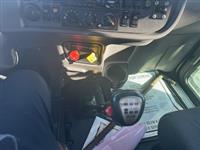 2020 Peterbilt 389