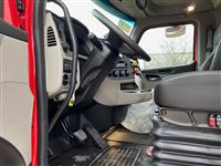 2025 Peterbilt 567