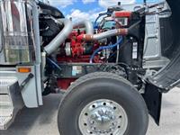2025 Peterbilt 589