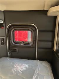 2025 Peterbilt 589
