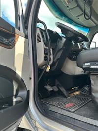 2025 Peterbilt 589