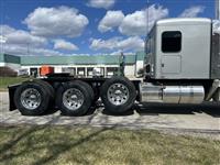 2025 Peterbilt 589